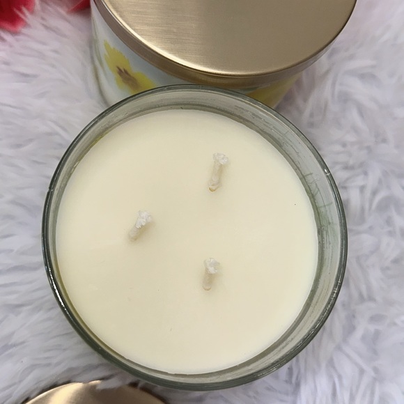💐FLOWER CHILD Bath & Body Works 3-wick Scented Candle 2023 Lot of 2 Set